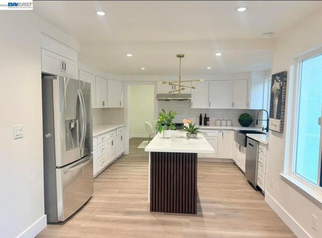 3208 Touriga Dr, Pleasanton, CA 94566
