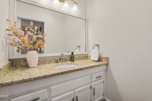 3736 Yorktown Place, Raleigh, NC 27609