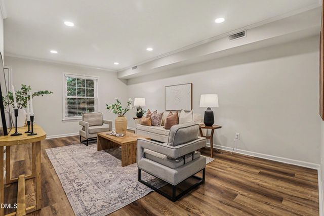 3736 Yorktown Place, Raleigh, NC 27609