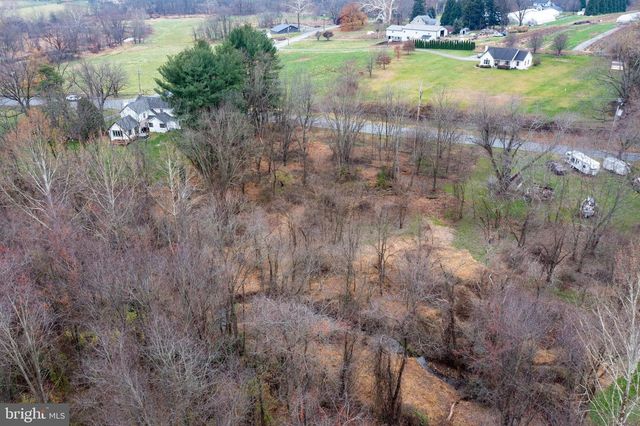 580 ELKDALE RD, Lincoln University, PA 19352