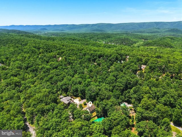 671 WILLOW LN, Mount Jackson, VA 22842