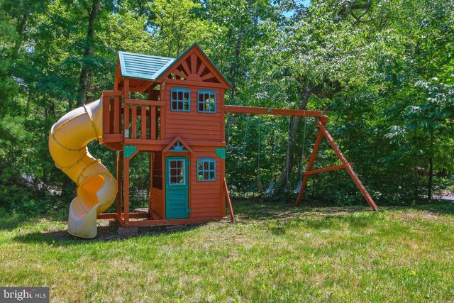 671 WILLOW LN, Mount Jackson, VA 22842