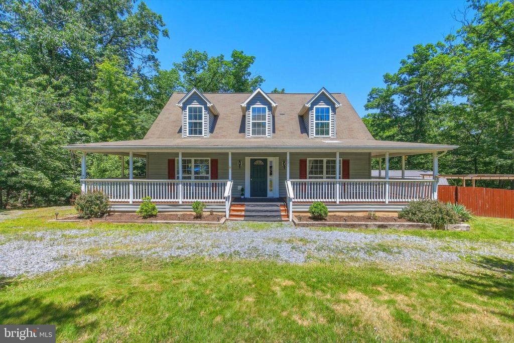 671 WILLOW LN, Mount Jackson, VA 22842