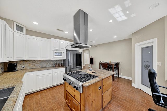 6101 FM 715, Midland, TX 79706