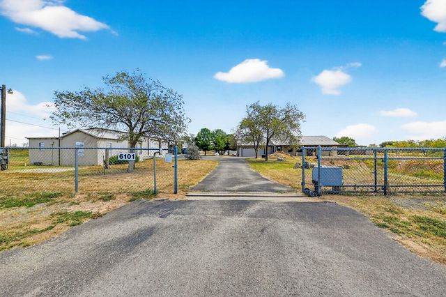 6101 FM 715, Midland, TX 79706