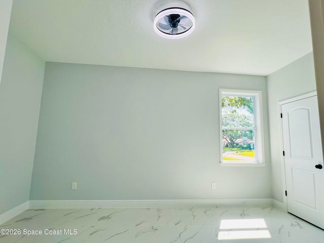401 Homestead Avenue NE, Palm Bay, FL 32907