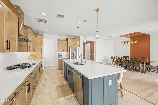 12862 W OCOTILLO Road, Glendale, AZ 85307