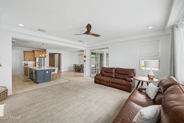 12862 W OCOTILLO Road, Glendale, AZ 85307