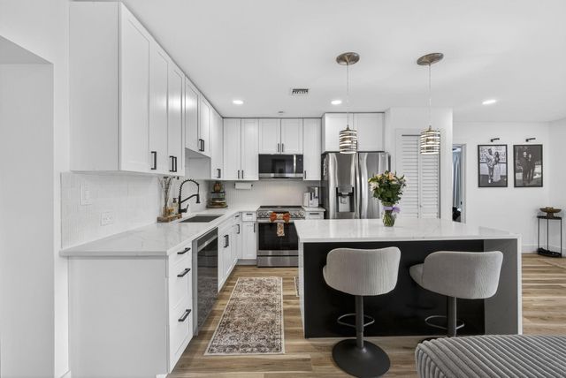 701 37th Street, West Palm Beach, FL 33407