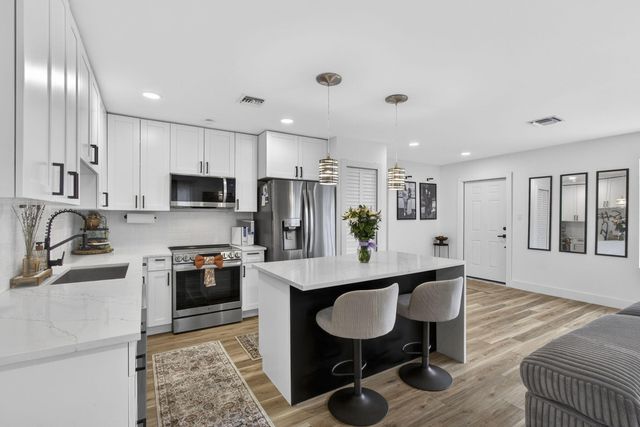 701 37th Street, West Palm Beach, FL 33407