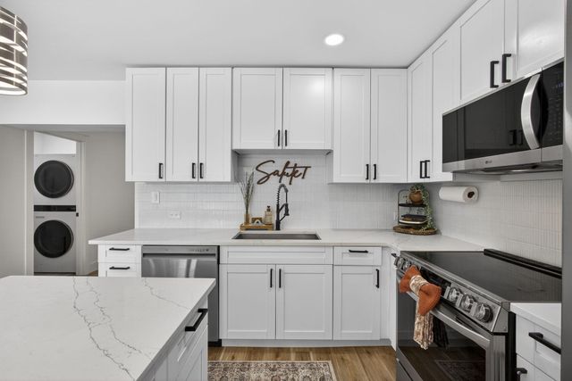 701 37th Street, West Palm Beach, FL 33407