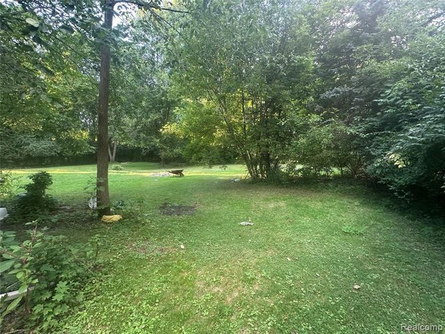 162 Church Street, Bruce, MI 48065