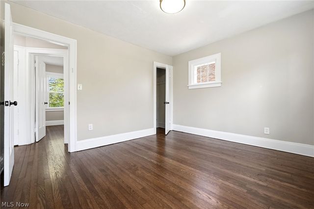 1912 Janette Avenue, Cleveland Heights, OH 44118