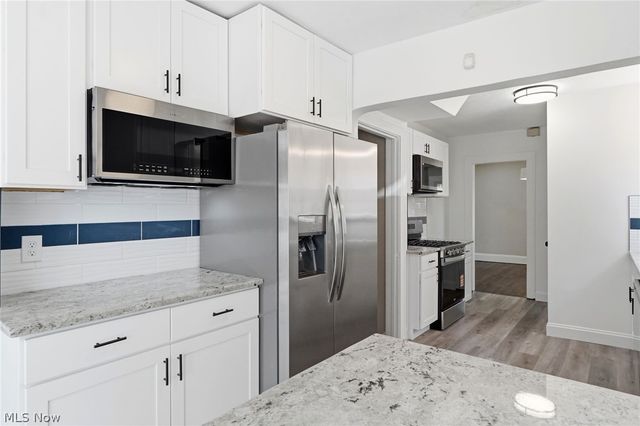 1912 Janette Avenue, Cleveland Heights, OH 44118