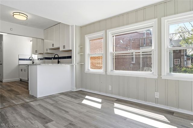 1912 Janette Avenue, Cleveland Heights, OH 44118