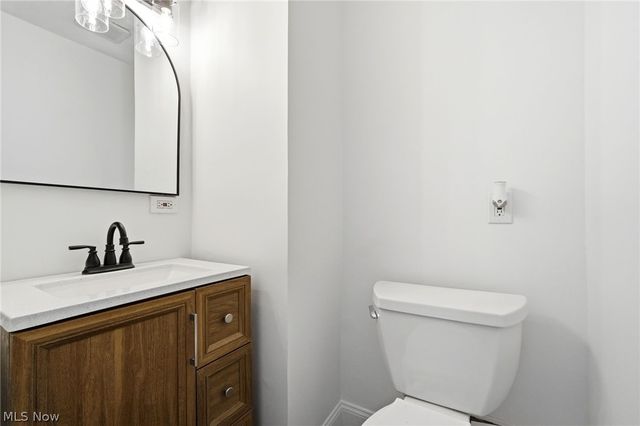 1912 Janette Avenue, Cleveland Heights, OH 44118