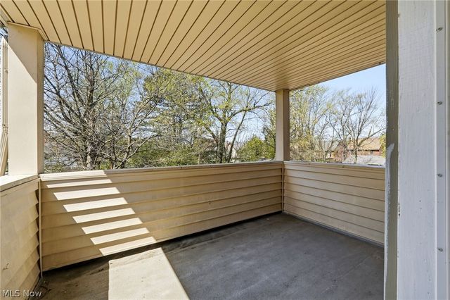 1912 Janette Avenue, Cleveland Heights, OH 44118