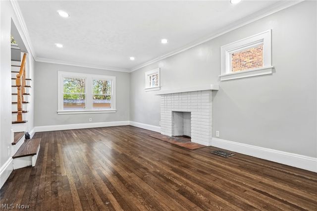 1912 Janette Avenue, Cleveland Heights, OH 44118