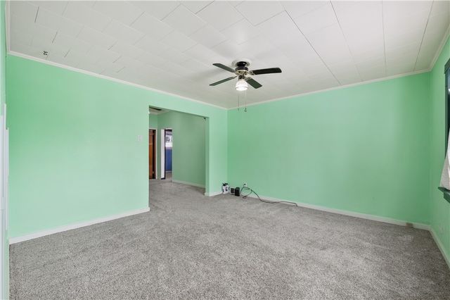 4801 Eliza St, West Mifflin, PA 15122