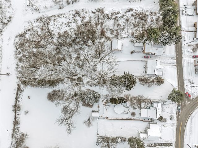 4801 Eliza St, West Mifflin, PA 15122