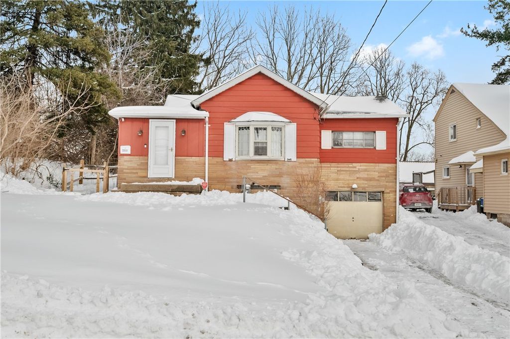 4801 Eliza St, West Mifflin, PA 15122