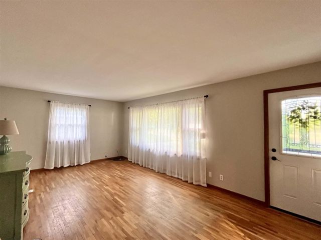 1683 Shorewood Drive, Norton Shores, MI 49441