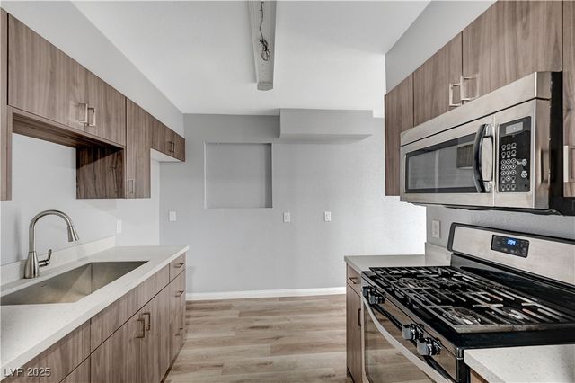 500 North 21st Street, Las Vegas, NV 89101