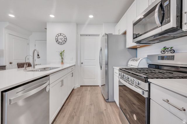 388 N REGATTA LN, Saratoga Springs, UT 84045