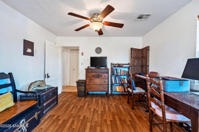 838 N Manzanita Street, Las Cruces, NM 88001