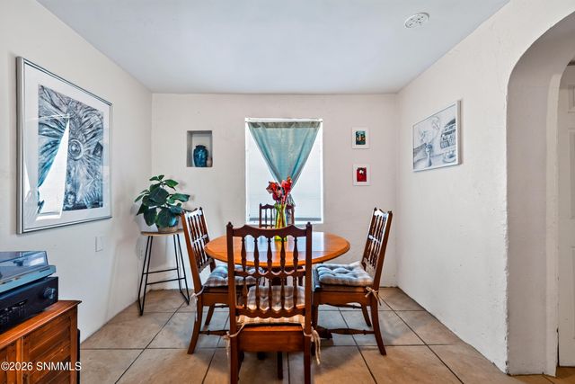 838 N Manzanita Street, Las Cruces, NM 88001