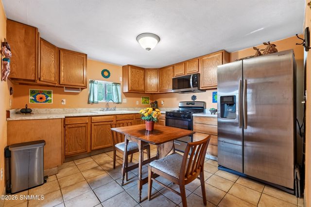 838 N Manzanita Street, Las Cruces, NM 88001