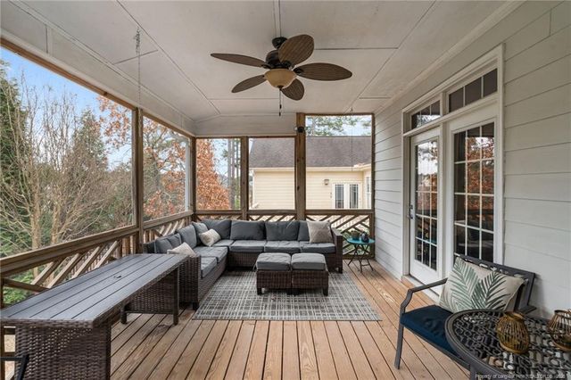 16 Cottswold Lane, Spring Lake, NC 28390