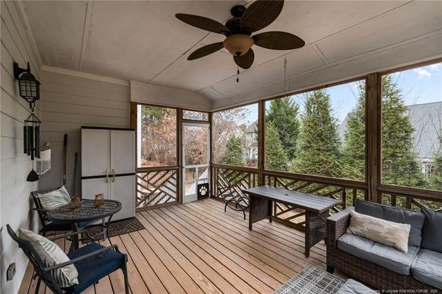 16 Cottswold Lane, Spring Lake, NC 28390