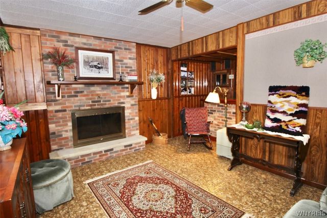 7980 Old Jennings Road, Eden, NY 14057