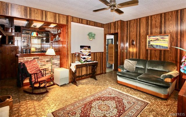 7980 Old Jennings Road, Eden, NY 14057