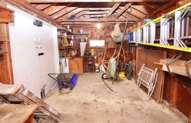 7980 Old Jennings Road, Eden, NY 14057