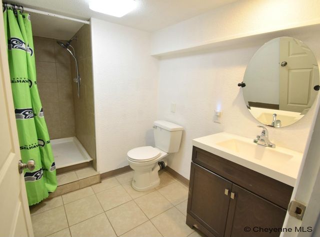 233 HYNDS AVE, Cheyenne, WY 82007
