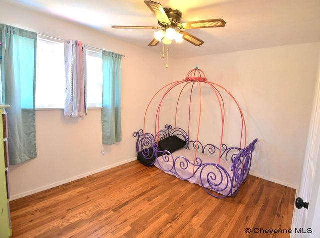 233 HYNDS AVE, Cheyenne, WY 82007