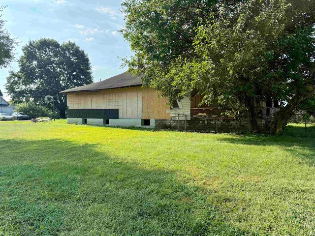 1709 S Boots Street, Marion, IN 46953