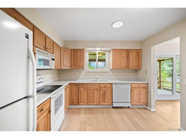 2985 S Eaton St, Denver, CO 80227