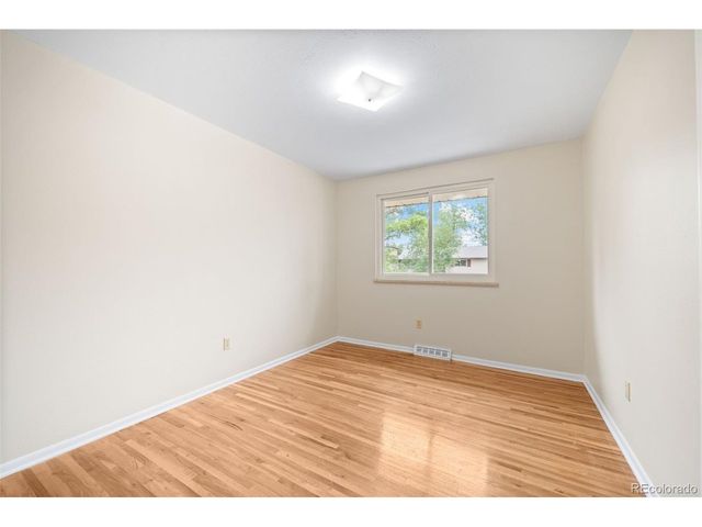 2985 S Eaton St, Denver, CO 80227