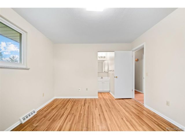2985 S Eaton St, Denver, CO 80227