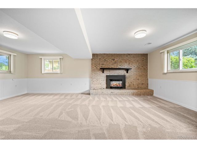 2985 S Eaton St, Denver, CO 80227
