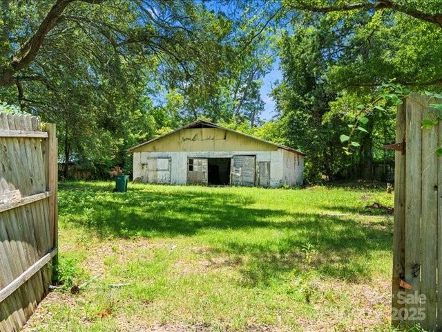 101 3rd Street, Cheraw, SC 29520