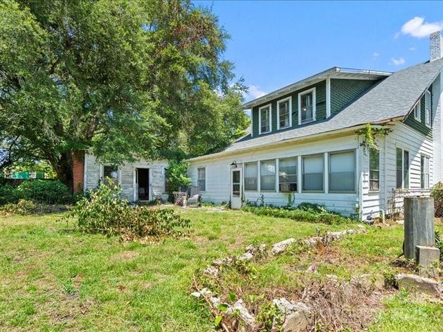 101 3rd Street, Cheraw, SC 29520