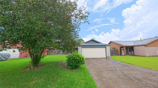 8618 Van Hut Lane, Houston, TX 77044