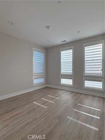 160 Longden, Lake Forest (el Toro), CA 92630