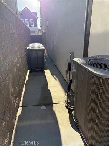 160 Longden, Lake Forest (el Toro), CA 92630