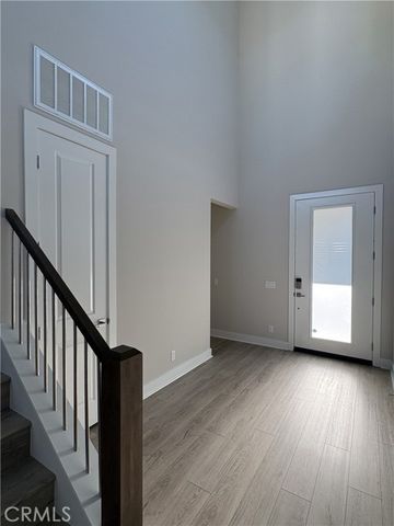 160 Longden, Lake Forest (el Toro), CA 92630