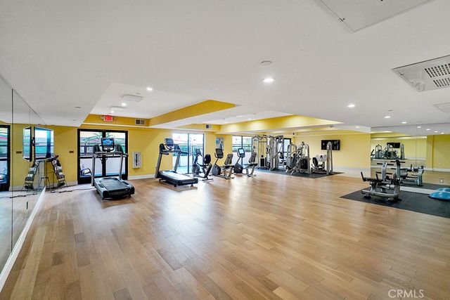 2939 Leeward Ave 615, Los Angeles, CA 90005